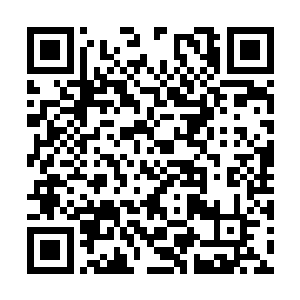 想必朱兄来此绝对不是为了和我们兄弟俩聊家常的二维码生成