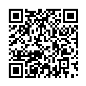 想来是来不及也没心思去换什么衣服的二维码生成