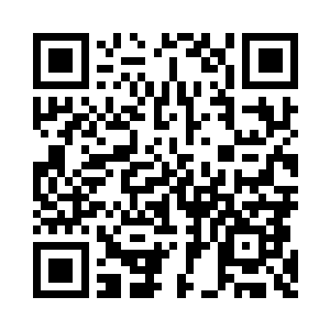 想要从他的眼睛里面发现一点什么二维码生成