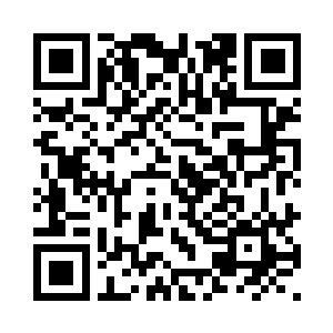 想起当年两人在集镇上第一次见面二维码生成