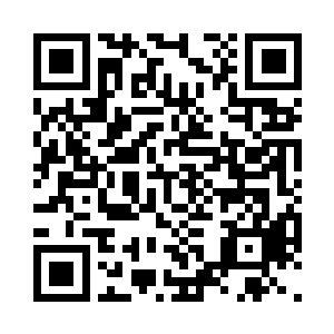 愣愣的看着前方宛如巨兽盘踞的巨大山峰二维码生成