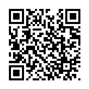 慕初夏心神不宁地坐在走廊的椅子上二维码生成