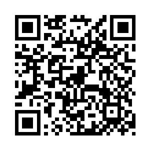 慕容仙儿并不知道自己成为被人注视的对象二维码生成