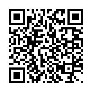 慕容子昌这个时候正在公司处理事物二维码生成