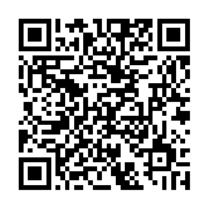 慕容玥好笑地看了一眼纠结着眉眼的宸王开口说道二维码生成