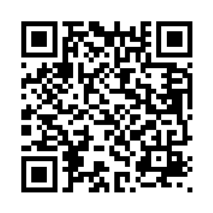 慧琳与王妈都跟随着一并来到门口二维码生成