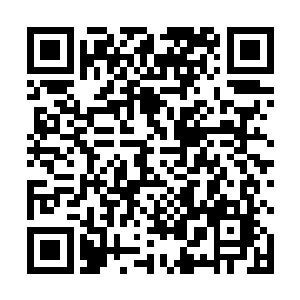 我一边跟在白奇雪和雅文身后一边小声地喃喃自语起来二维码生成