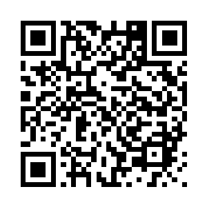 我们三个人迷迷糊糊的交谈了一会二维码生成