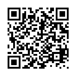 我们先不说这些女孩子到底从什么地方来二维码生成