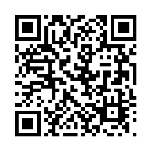 我们顺着湖水慢慢朝着东面山谷漂去二维码生成