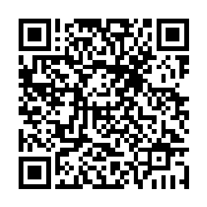 我对照山谷的右侧开始寻找一道掩在冰雪下的缝隙二维码生成