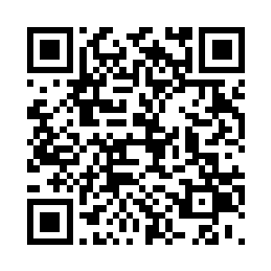 我正在惊讶地看着环绕在身边的星力二维码生成