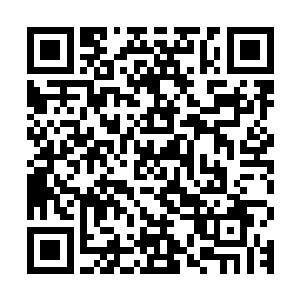 我这一下突然就感觉一股巨力冲击而来把我整个人都掀倒在地上二维码生成