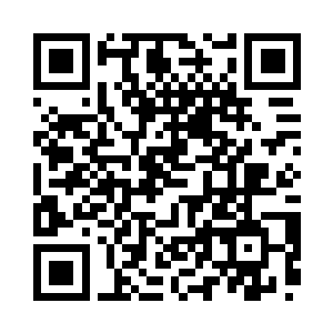 我飞快的从怀里拿出一张空白的黄草纸二维码生成