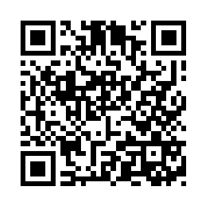 所以……此刻她脸上明显的挂着不满二维码生成