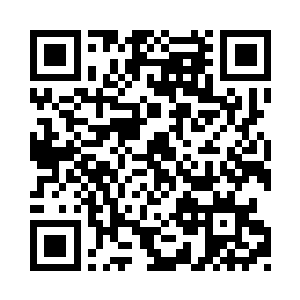 所以下意识地便做出了热情拥抱夏云杰的动作二维码生成