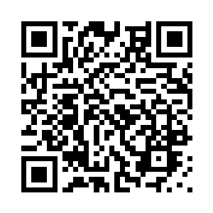 所以他直接将地上的两个天仙卷起二维码生成