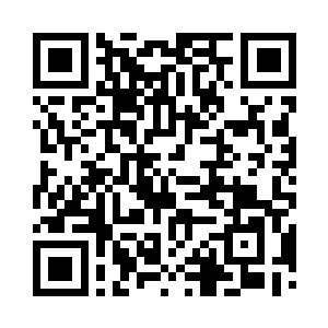 所以兜兜转转弯弯扭扭的往人少的巷子里走二维码生成