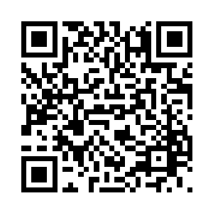 所以其他几人虽然没听到夏云杰讲了什么二维码生成