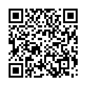 所以可想而知当年在这隔阂区等待的那群神仙二维码生成