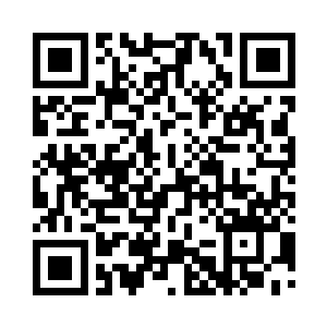 所以后来大家给他们起的外号叫做红狼二维码生成