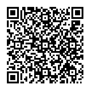 所以她怕失去她的少奶奶身份地位……可是她早就应该知道他们从来就没承认过她二维码生成