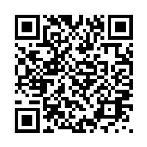 所以她现在到处找强大自己的方法二维码生成