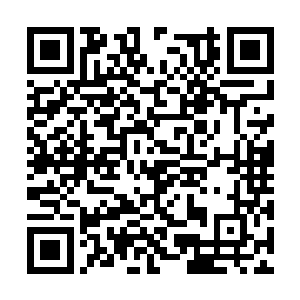 所以慢慢的这里就发展成了这样一个神奇的小世界二维码生成