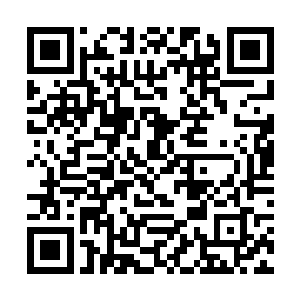 所以裴桐几次在家里就跟男人交往问题征求董雪意见二维码生成