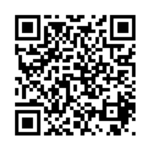 所有的战舰都朝着那巨兽射出了巨弩二维码生成