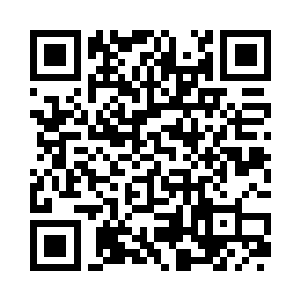 所有还在比赛空间内的人都集结在了中心区域二维码生成