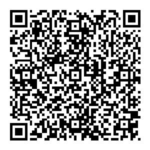 所谓一剑遮天　就是将身体的角度调整到与阳光形成某种角度　而后让剑锋反射太阳光到敌人的眼里　让敌人瞬间致盲二维码生成