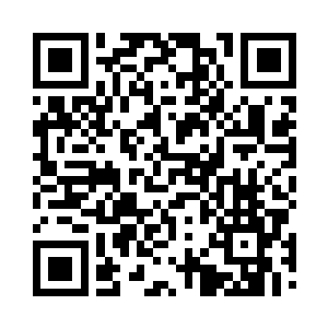 手里的七宗罪化为了恐怖的巨型战刀二维码生成