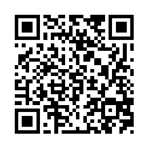 扎伊也十分知趣的把他的位置挪了一下二维码生成