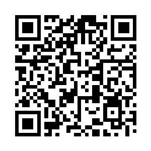 打开车门挂满了各种各样的可爱挂件小饰品二维码生成