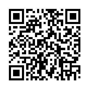 扛着翟横战像在做贼一样溜进房间里二维码生成