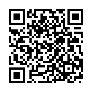 扫一下地都仿佛用尽了他全身力气一样二维码生成