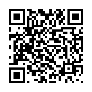 找了个僻静的角落放下怀中的妖狼二维码生成