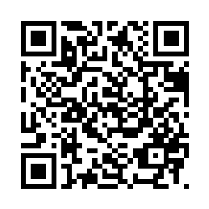 把取回来的钱放在了欧阳志远面前道二维码生成