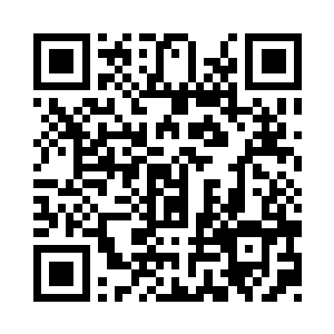 把紧跟着从车里钻出来的三名青龙小弟二维码生成