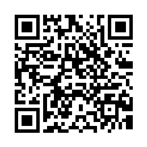 抓住苗毅的巨大玉石手掌将苗毅送了过来二维码生成