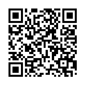 抓起桌子上的鼠标啪啪的网桌子上摔二维码生成