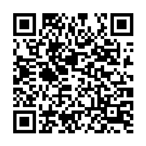 抬起手中的m16对着那五个慕容家的人就扫射了起来二维码生成