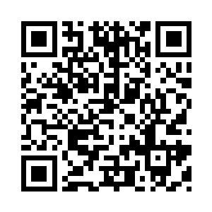 抱起她躺在地上的小身体心疼的拥紧二维码生成