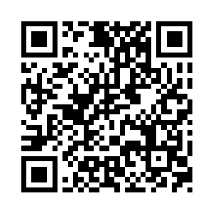 拉住龙傲天的手就往一家不大的酒肆走去二维码生成