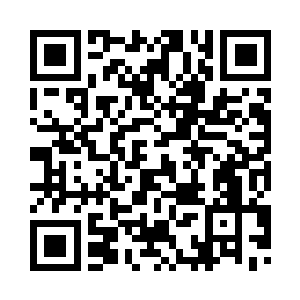 拿了一瓶矿泉水放置到李恒的面前二维码生成