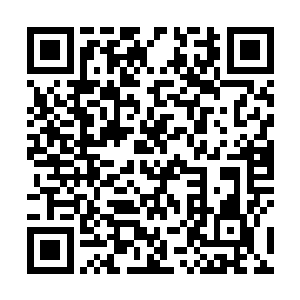 拿云峥的熊皮大氅将自己和闺女包严实之后小声的问道二维码生成