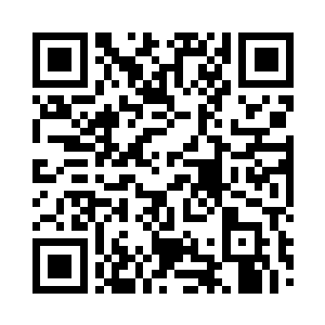 拿出里面的套装一脸夸张的表情看着她二维码生成