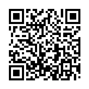 拿着一把刀戳进了她最爱的人的身体里二维码生成