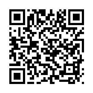 拿着铁砂枪缓缓转到张东城的正面二维码生成